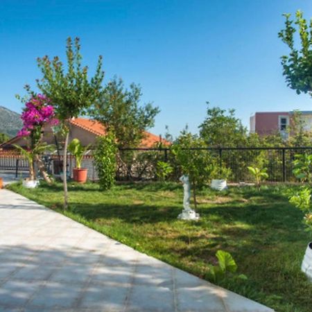 Fernanda'S Traditional 2 Floor House Villa Poros  Exterior foto